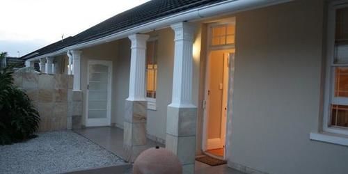 Guesthouse On Irvine 포트엘리자베스 외부 사진