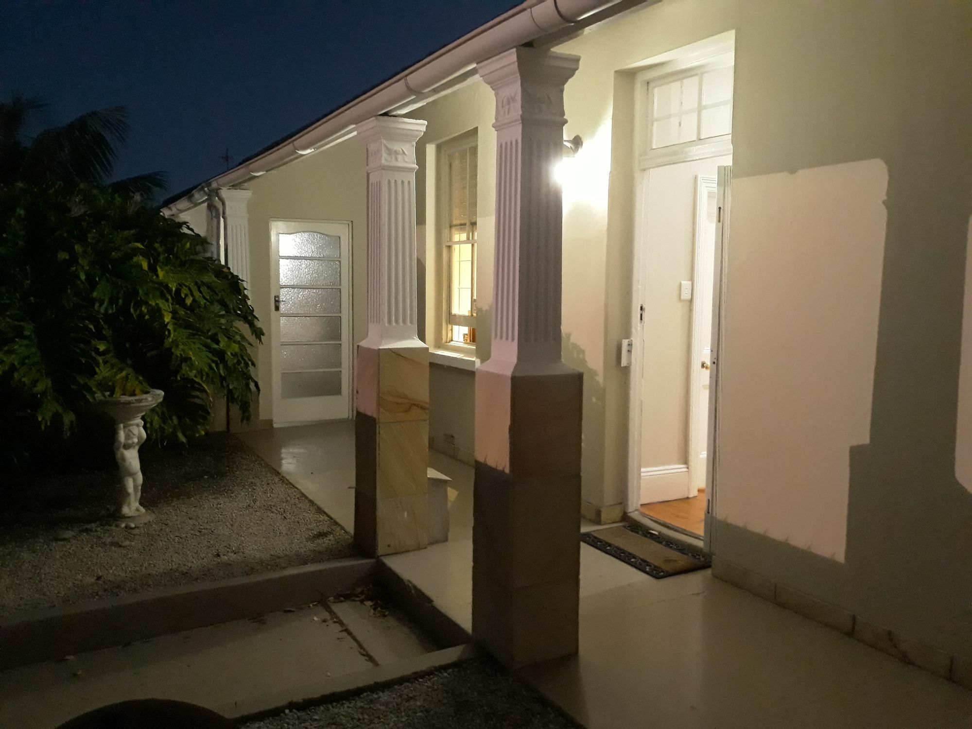 Guesthouse On Irvine 포트엘리자베스 외부 사진